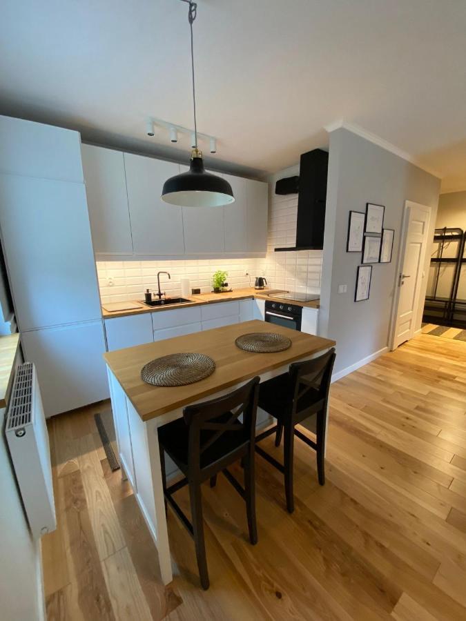 Komfortowy Z Parkingiem Apartment